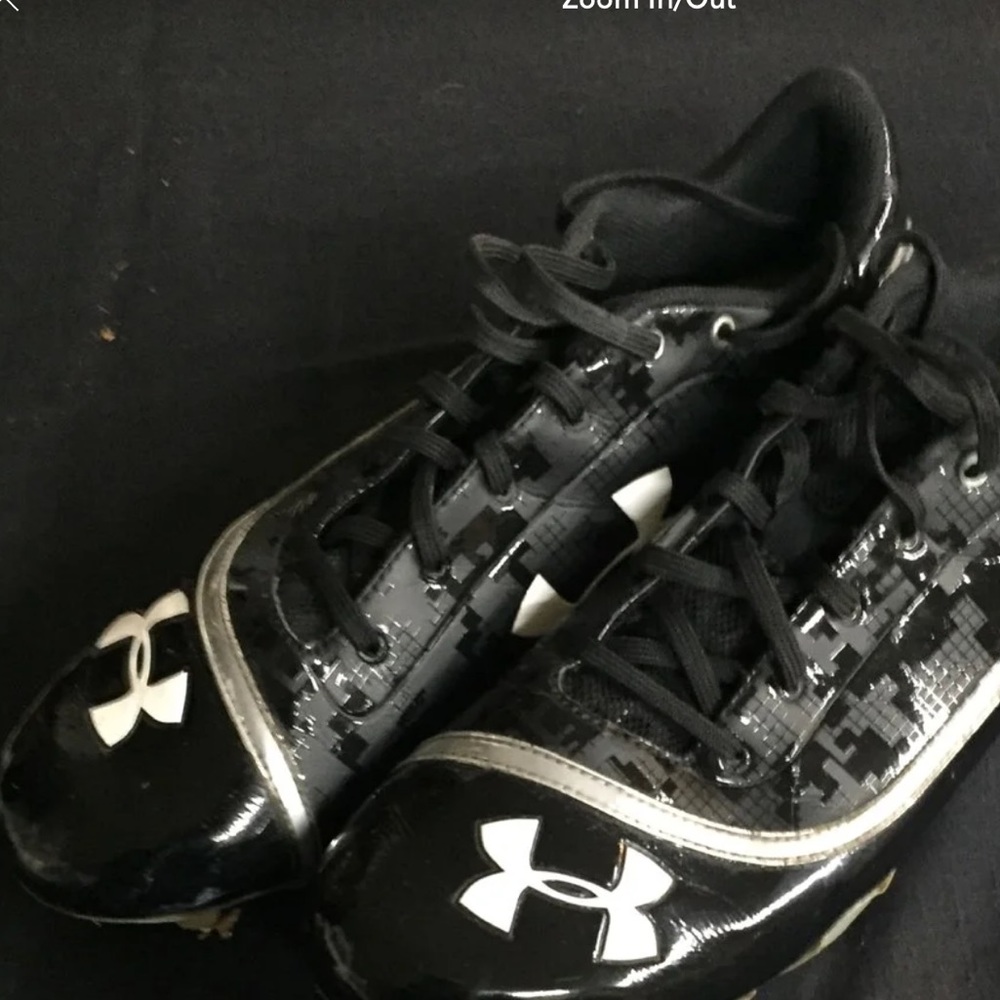 Under armor Men’s Baseball Cleats Size 10.5